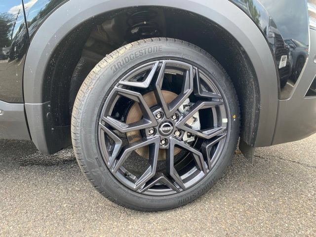 New 2026 Nissan Kicks SR w/ SR Premium Package AWD/4WD image 31
