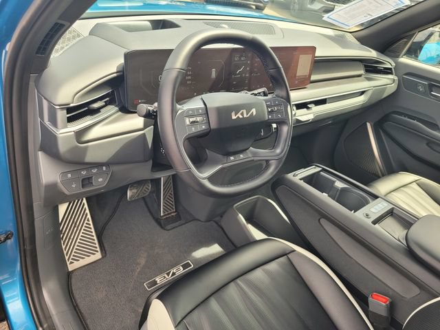 Used 2024 Kia EV9 GT-Line AWD/4WD image 9