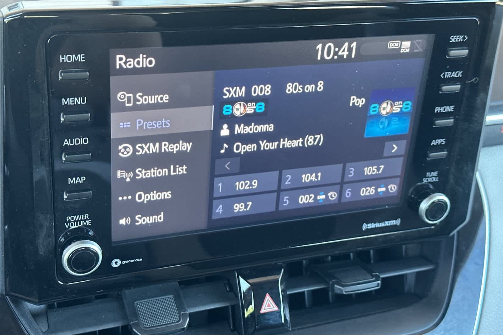 Used 2022 Toyota Corolla LE FWD image 17