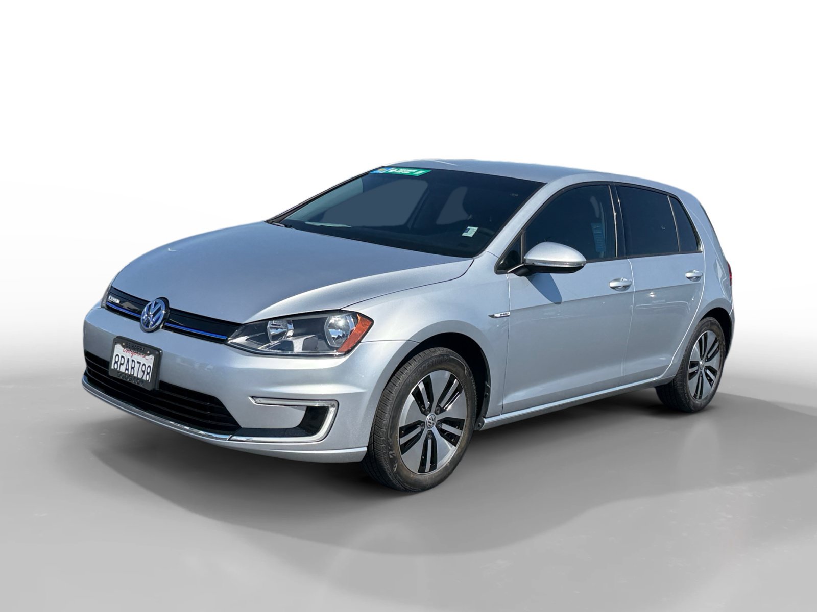 Used 2016 Volkswagen e-Golf SE w/ DC Fast Charging Package