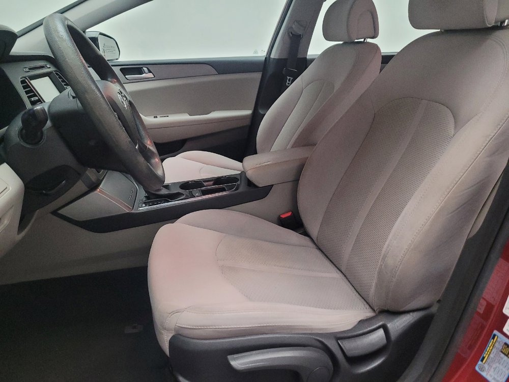 Used 2016 Hyundai Sonata SE image 17