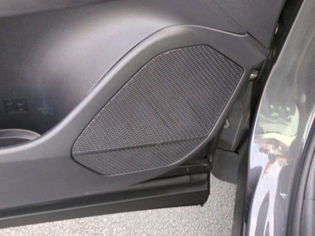 Used 2025 Lexus RX 350h w/ Convenience Package image 16