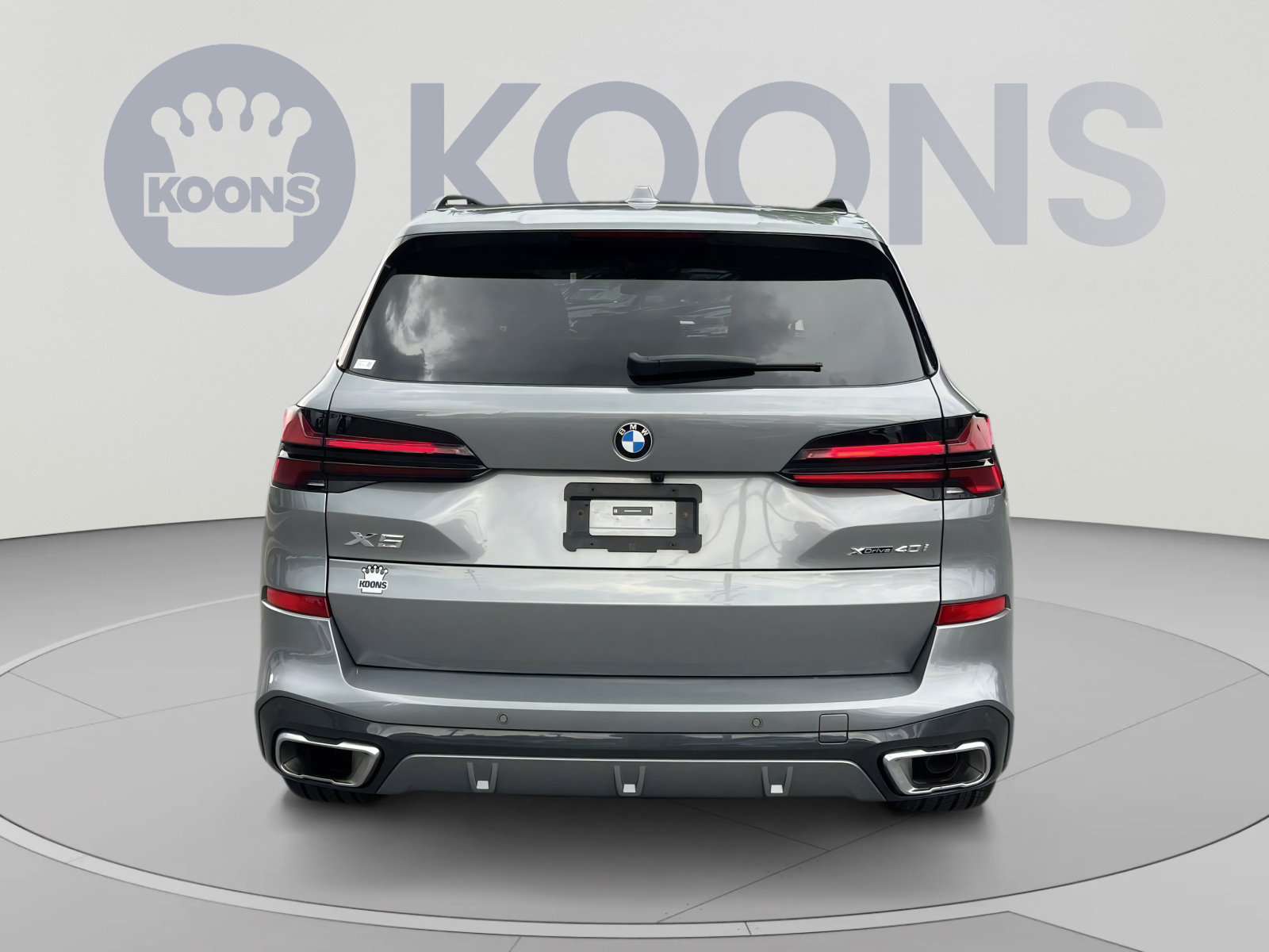 Used 2024 BMW X5 xDrive40i w/ M Sport Package AWD/4WD image 5