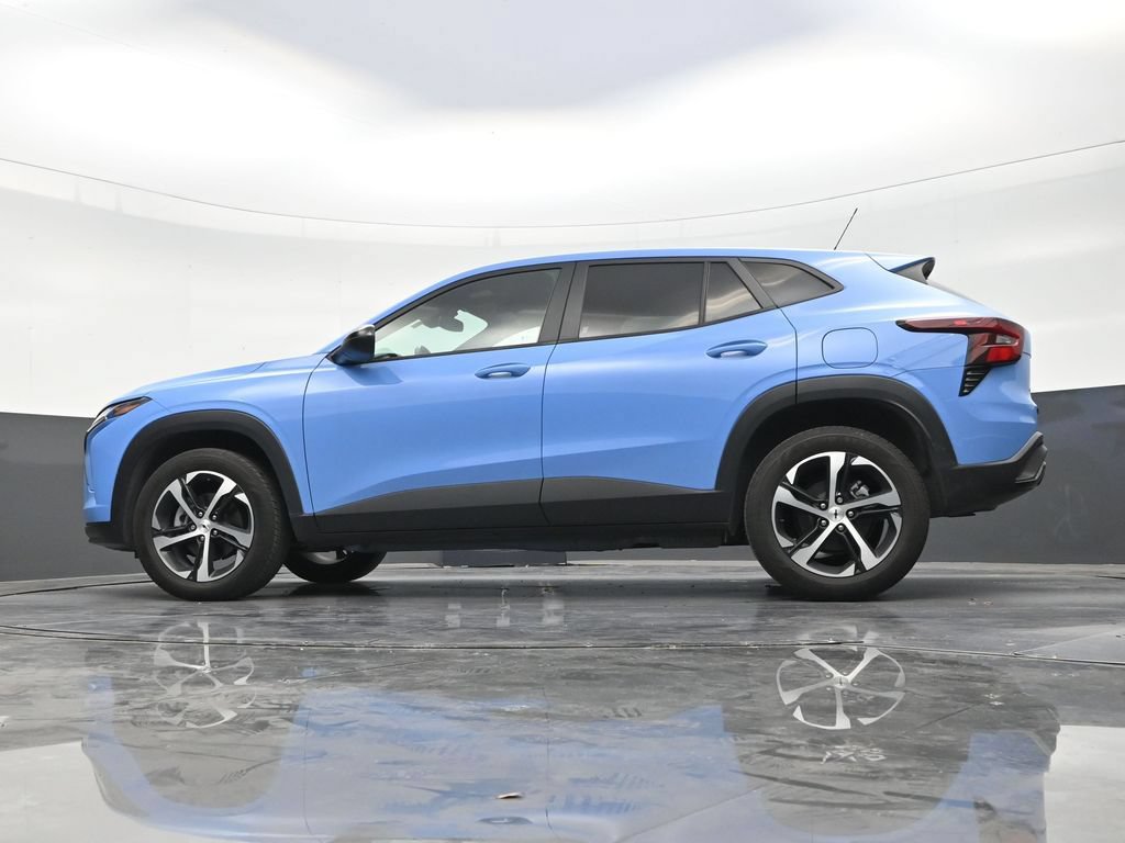 Used 2024 Chevrolet Trax RS w/ Driver Confidence Package FWD image 20