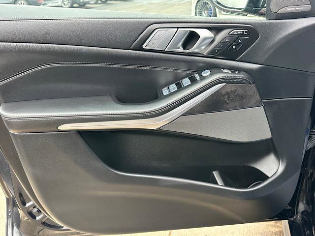 Certified 2022 BMW X7 xDrive40i w/ M Sport Package image 15