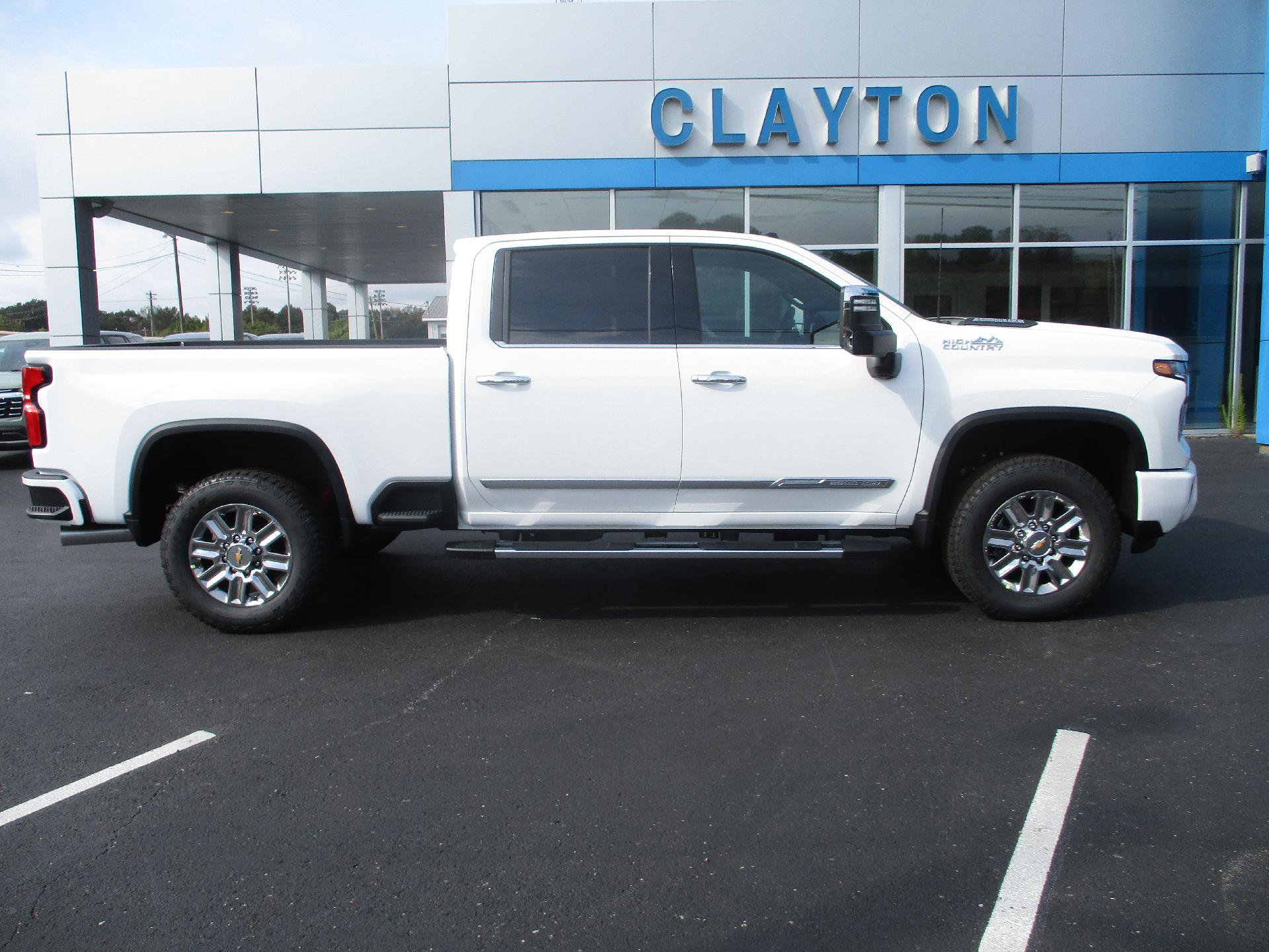 New 2026 Chevrolet Silverado 2500 High Country w/ High Country Premium Package image 2