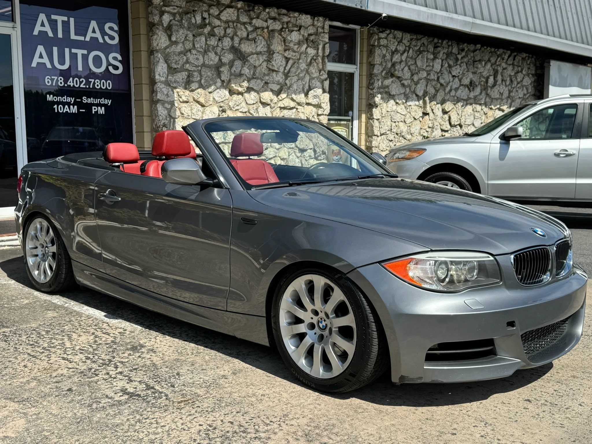 Used 2012 BMW 135i Convertible RWD image 10