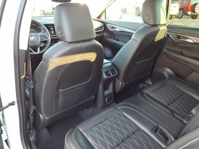 Used 2022 Buick Envision Avenir w/ Technology Package II AWD/4WD image 16