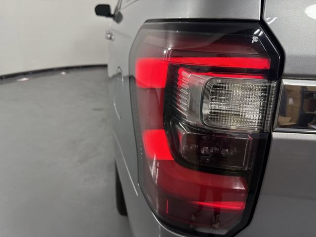 Used 2020 Ford Expedition Max Limited w/ Special Edition Package image 31