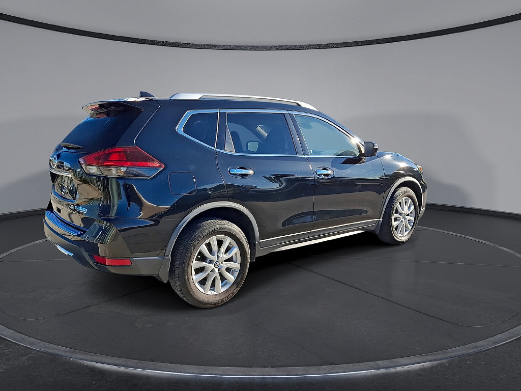 Used 2020 Nissan Rogue S w/ Special Edition Package FWD image 7