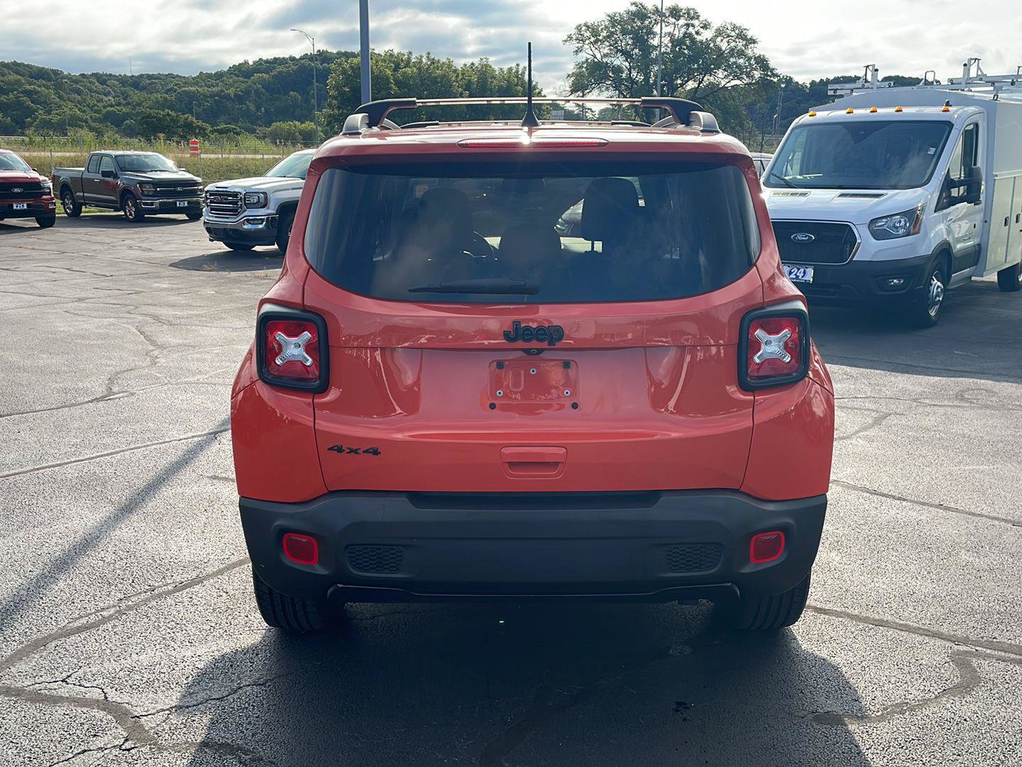 Used 2019 Jeep Renegade Altitude w/ Quick Order Package 2XM AWD/4WD image 4