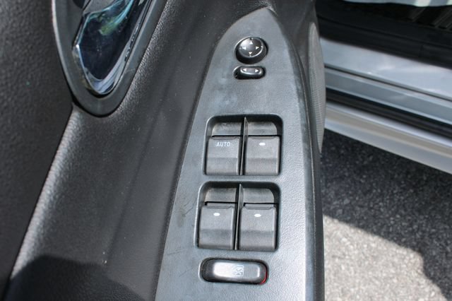 Used 2013 Chevrolet Impala LT w/ LT Sunroof Package FWD image 11