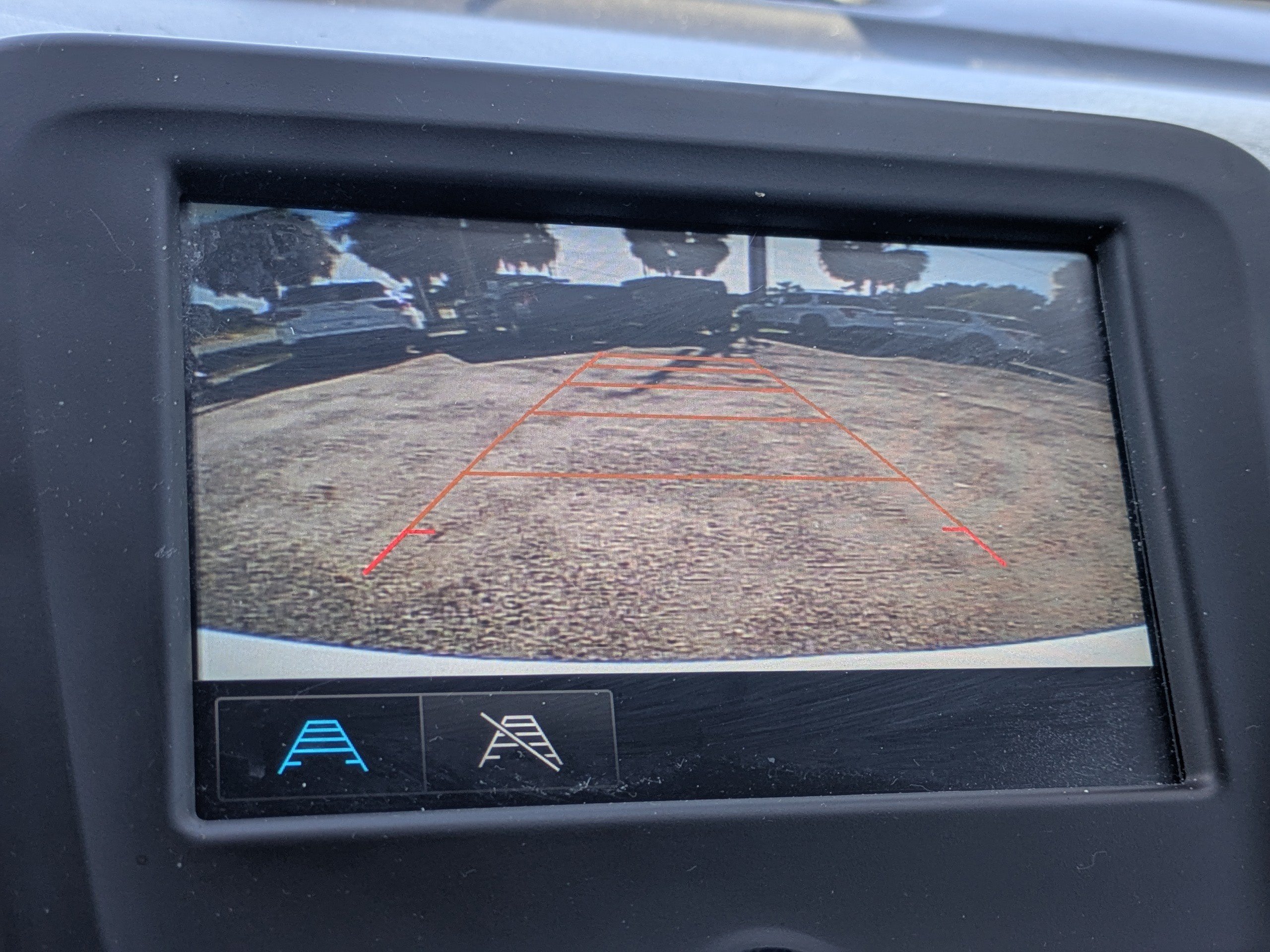 Used 2018 Chevrolet Equinox LT FWD image 27