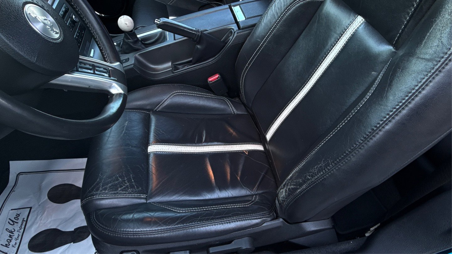 Used 2011 Ford Mustang GT Premium w/ Electronics Pkg image 13