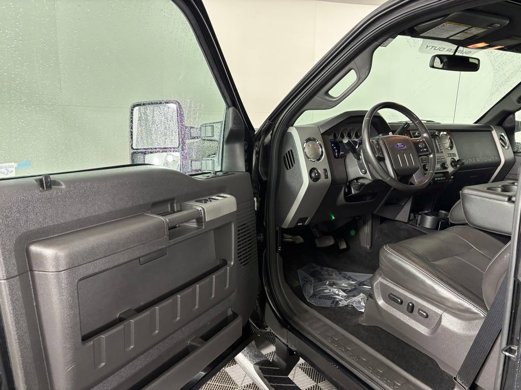 Used 2012 Ford F250 Lariat w/ Lariat Ultimate Pkg AWD/4WD image 11