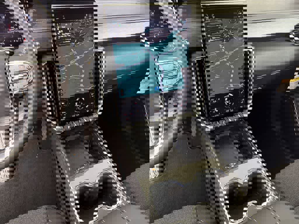 New 2025 GMC Acadia Elevation image 57