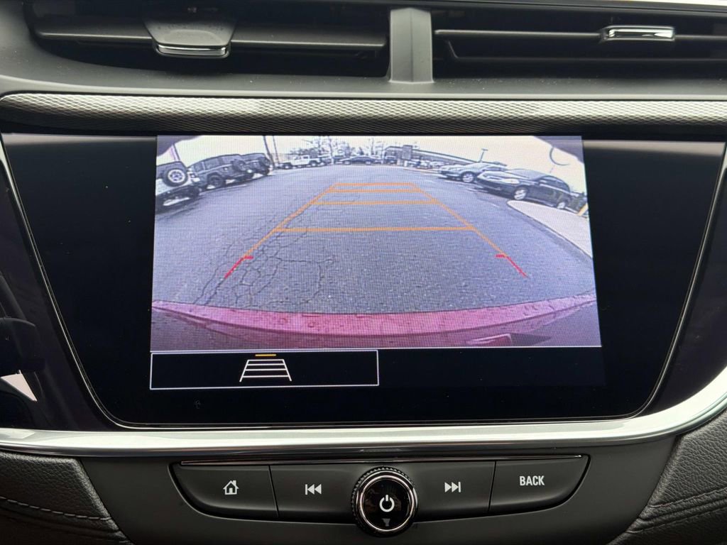 Used 2023 Buick Encore GX Select w/ Sport Touring Package image 31