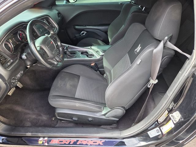 Used 2018 Dodge Challenger R/T Scat Pack RWD image 10