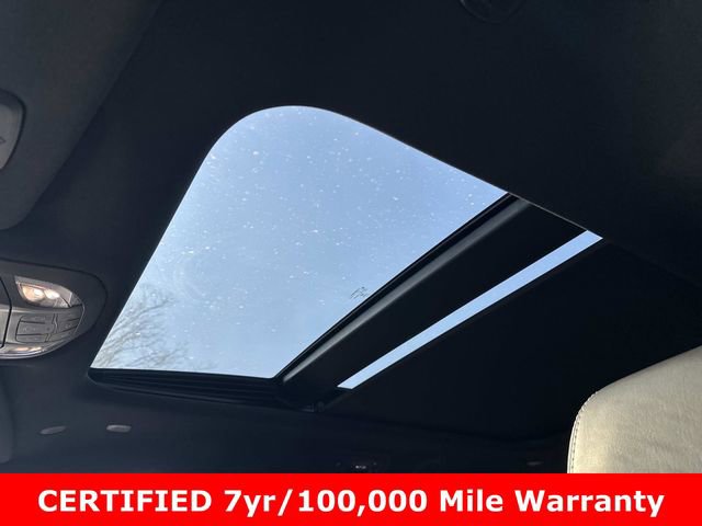 Used 2023 Chrysler Pacifica Limited w/ S Appearance Package image 23