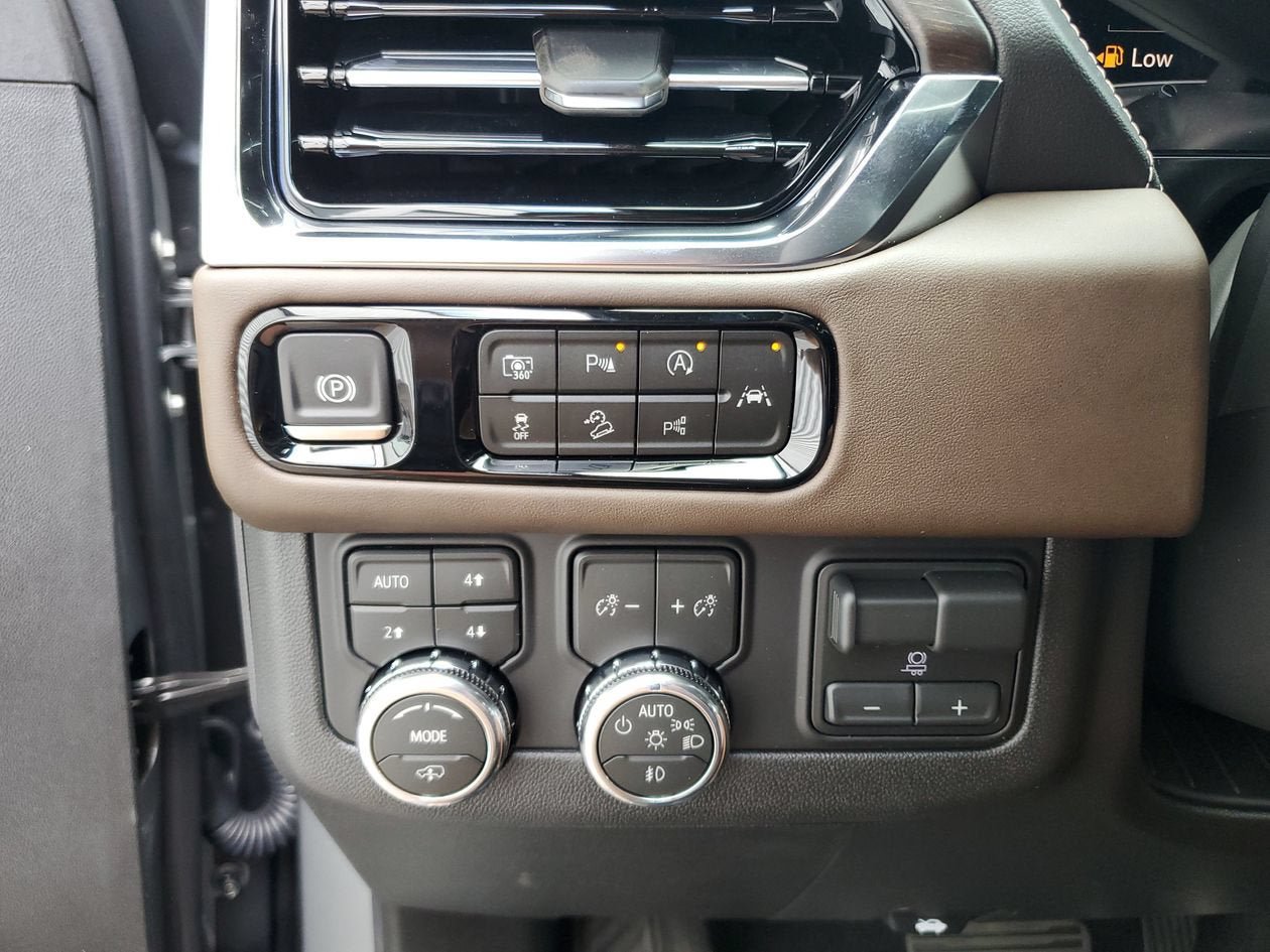 New 2026 GMC Yukon XL Denali Ultimate AWD/4WD image 29
