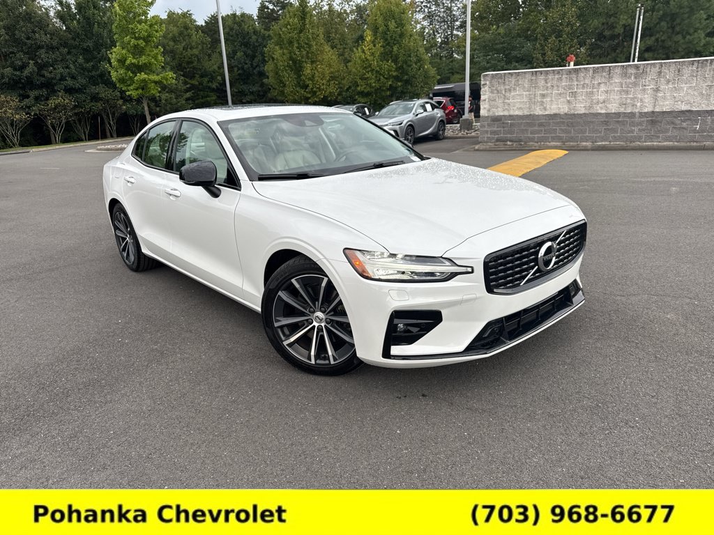 Used 2022 Volvo S60 B5 Momentum w/ Premium Package FWD video 1
