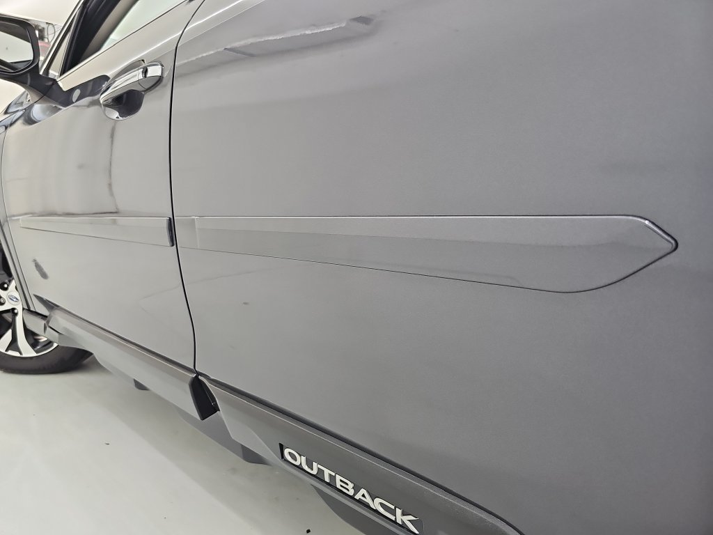 Used 2020 Subaru Outback Touring AWD/4WD image 56