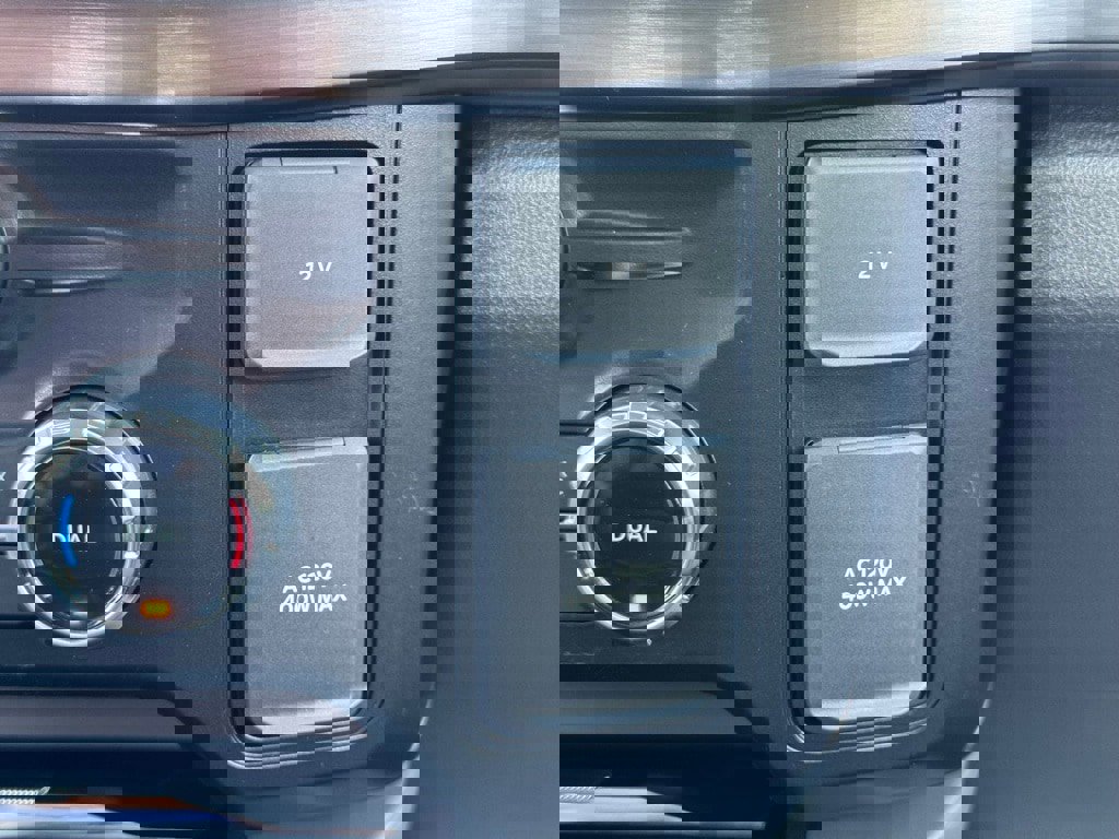 New 2026 Ford F250 Lariat w/ FX4 Off-Road Package image 37