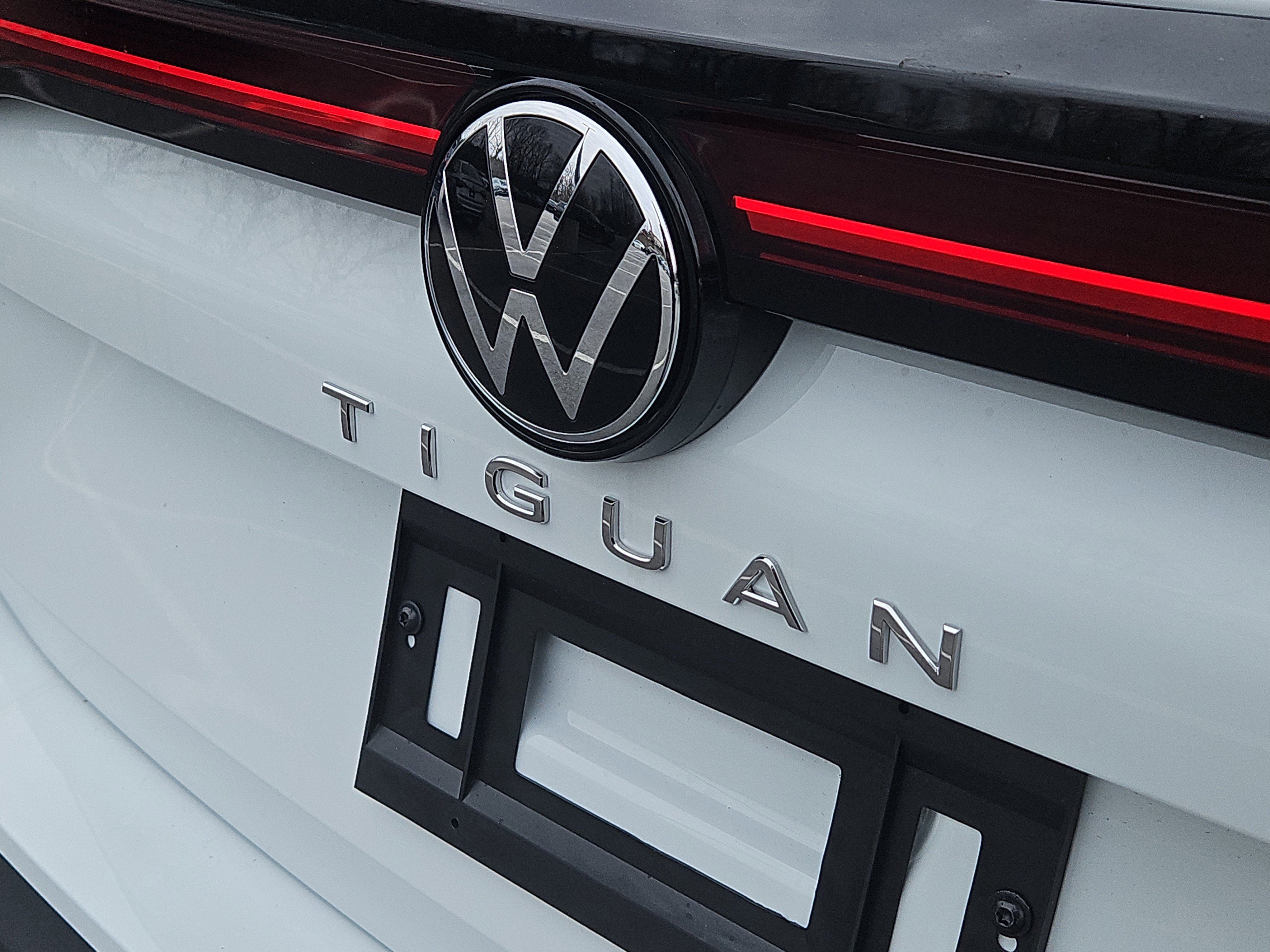 New 2026 Volkswagen Tiguan S image 4