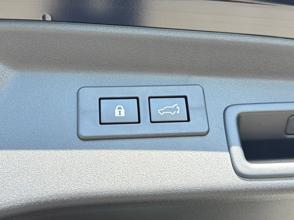 Certified 2026 Subaru Outback Premium AWD/4WD image 13