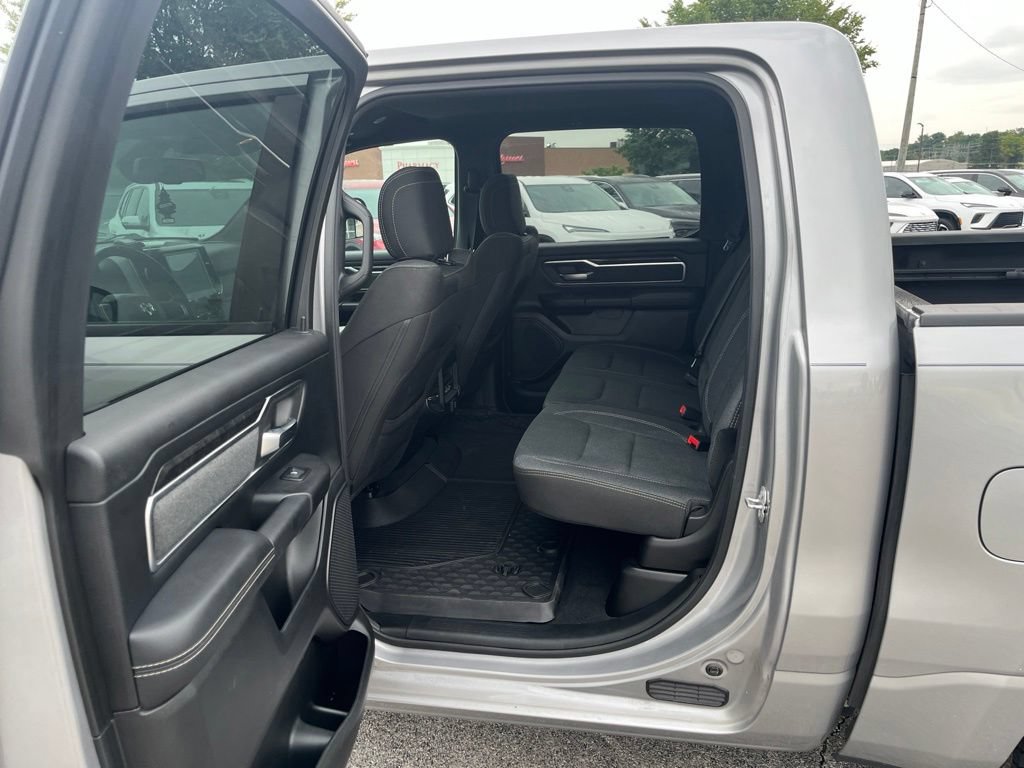 Used 2019 RAM 1500 Big Horn AWD/4WD image 10