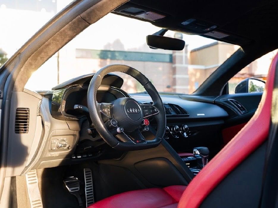 Used 2018 Audi R8 V10 plus AWD/4WD image 6