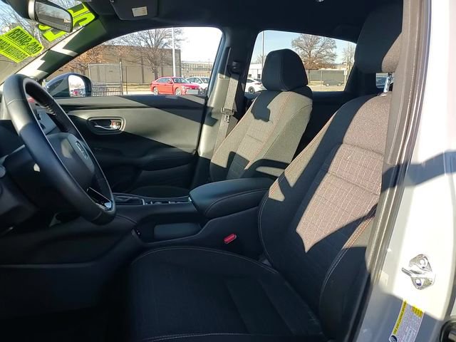 Used 2025 Honda HR-V Sport image 10