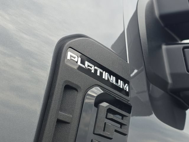 Used 2026 Ford F250 Platinum w/ Tremor Off-Road Package AWD/4WD image 9