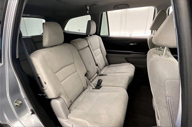 Used 2016 Honda Pilot EX image 18