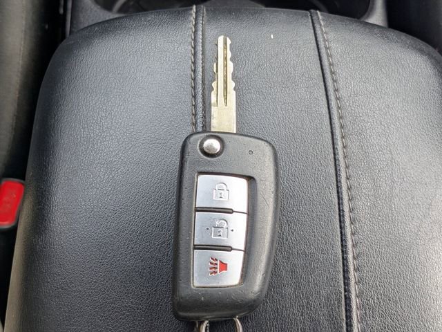 Used 2021 Nissan Rogue Sport S image 31