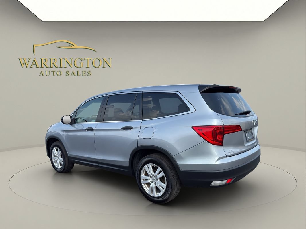 Used 2018 Honda Pilot LX image 5