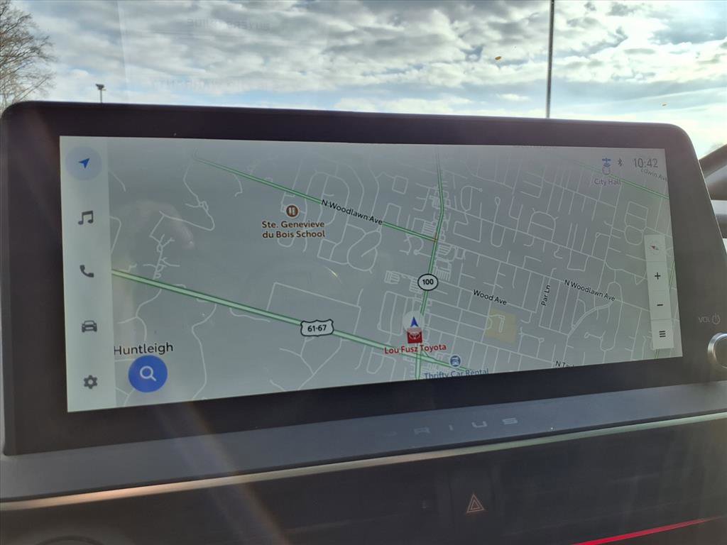 Certified 2025 Toyota Prius Plug-In Hybrid w/ Limited Premium Package image 7