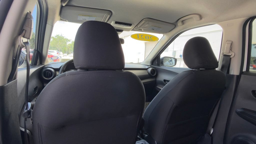 Used 2021 Nissan Kicks S FWD image 7