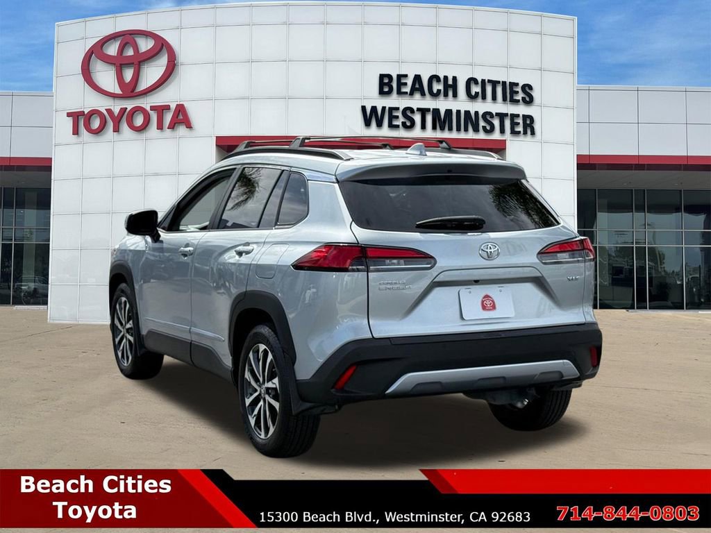 Certified 2024 Toyota Corolla Cross XLE w/ Convenience Package image 8