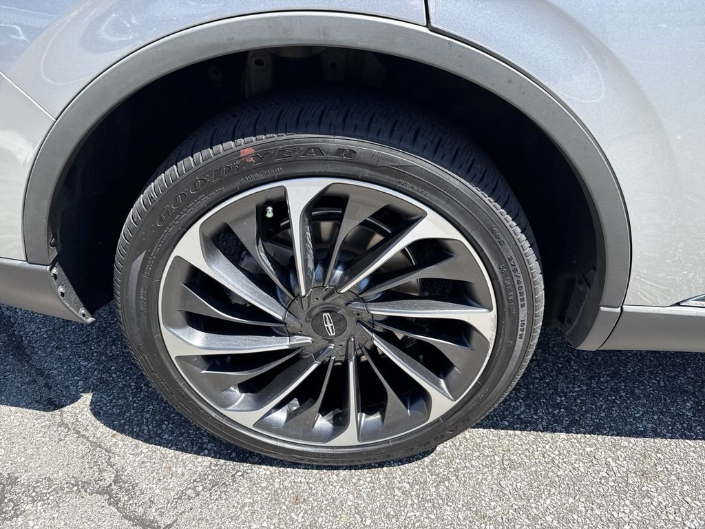 Used 2022 Lincoln Aviator Reserve w/ Equipment Group 201A AWD/4WD image 17