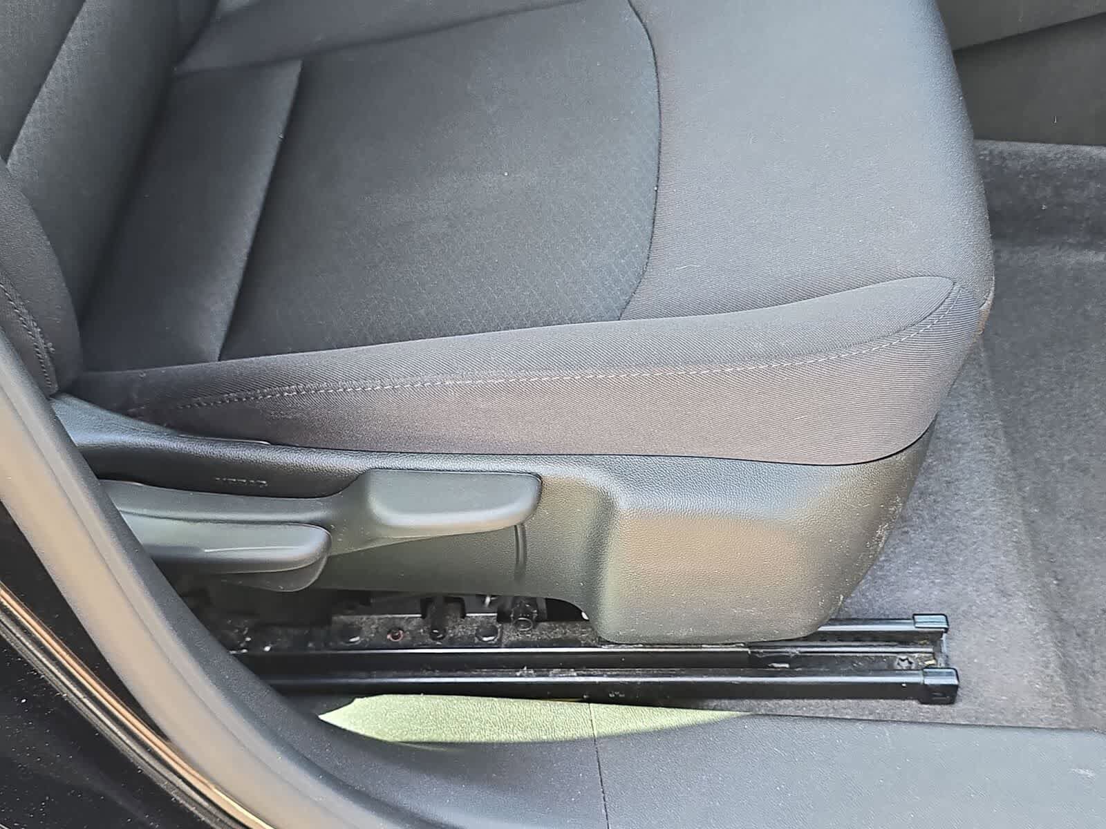 Used 2023 Chevrolet Malibu LT FWD image 12