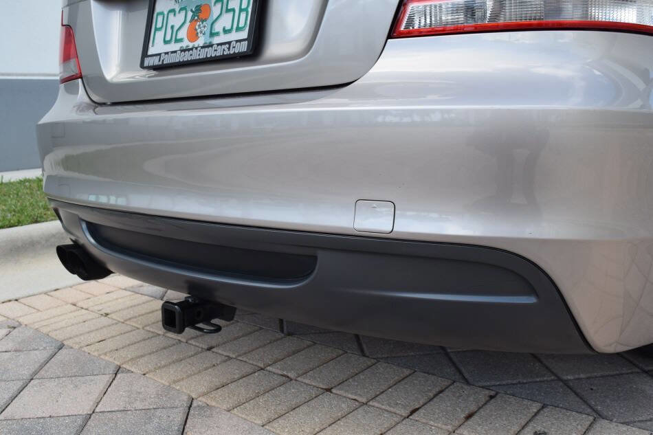 Used 2013 BMW 135is Convertible image 21