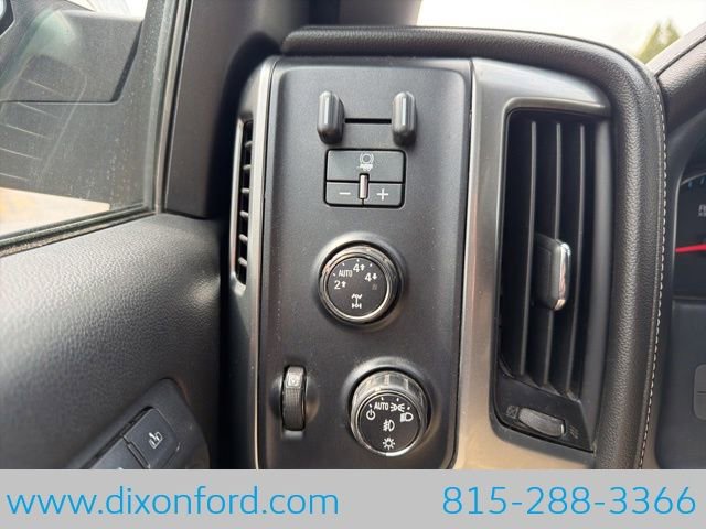 Used 2015 Chevrolet Silverado 1500 LTZ AWD/4WD image 18