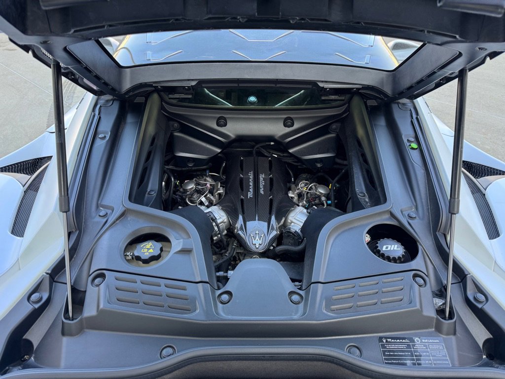 Used 2022 Maserati MC20 Coupe image 24