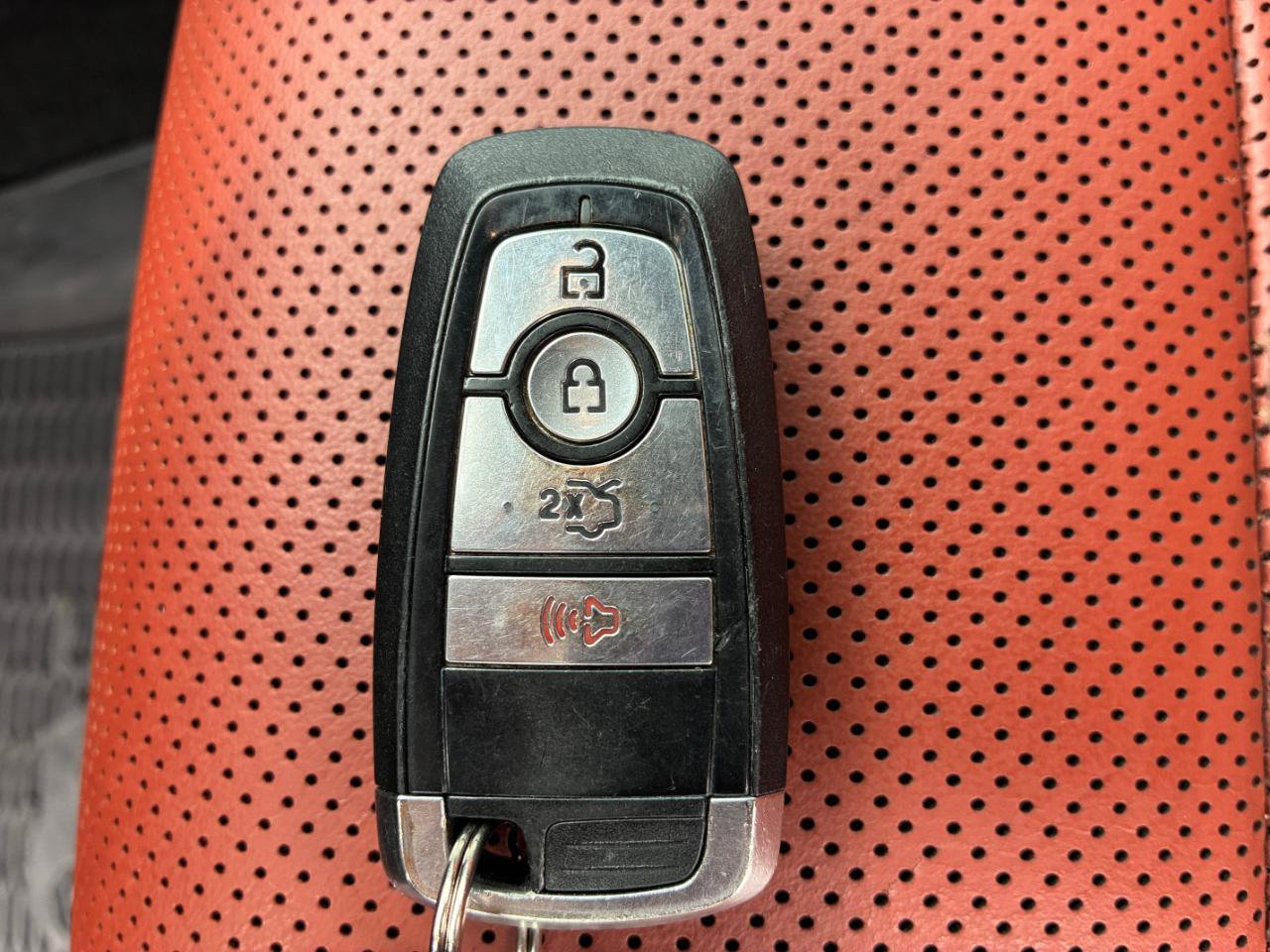 Used 2024 Ford Mustang GT RWD image 28
