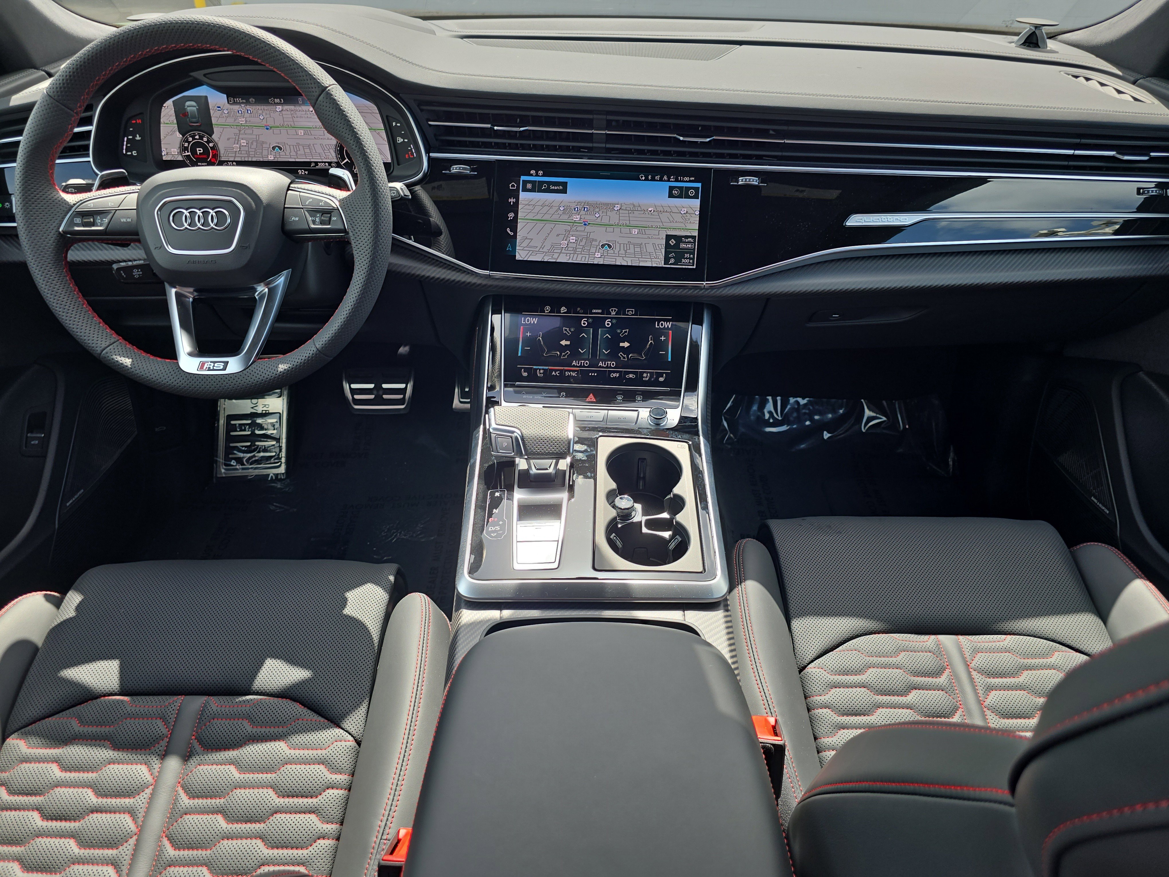 New 2025 Audi RS Q8 performance image 11