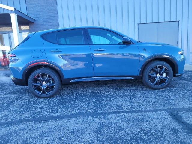 Used 2024 Dodge Hornet R/T w/ R/T Blacktop Package image 7