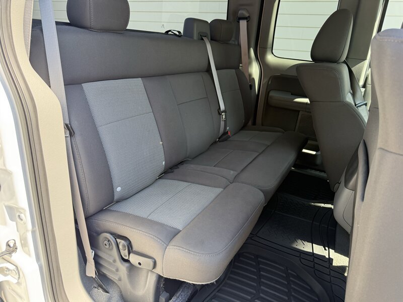 Used 2005 Ford F150 XLT RWD image 11