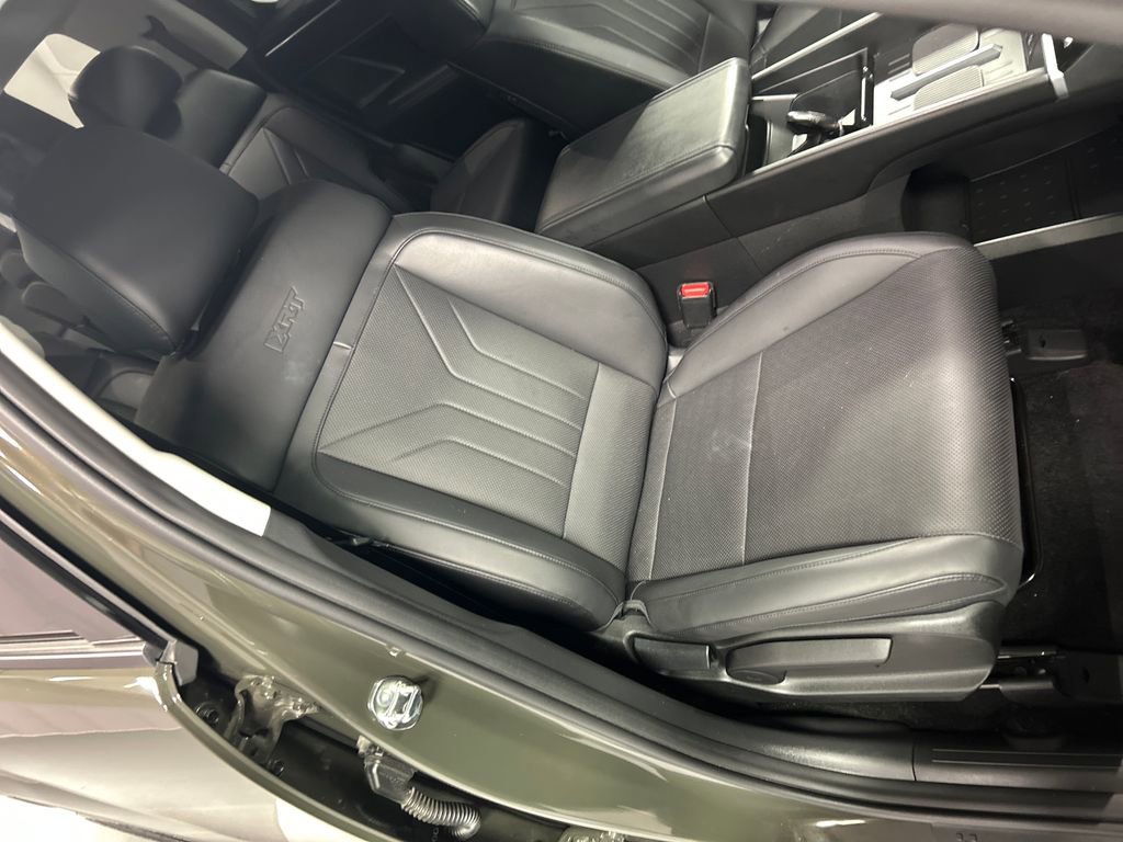 Used 2024 Hyundai Santa Fe XRT AWD/4WD image 25