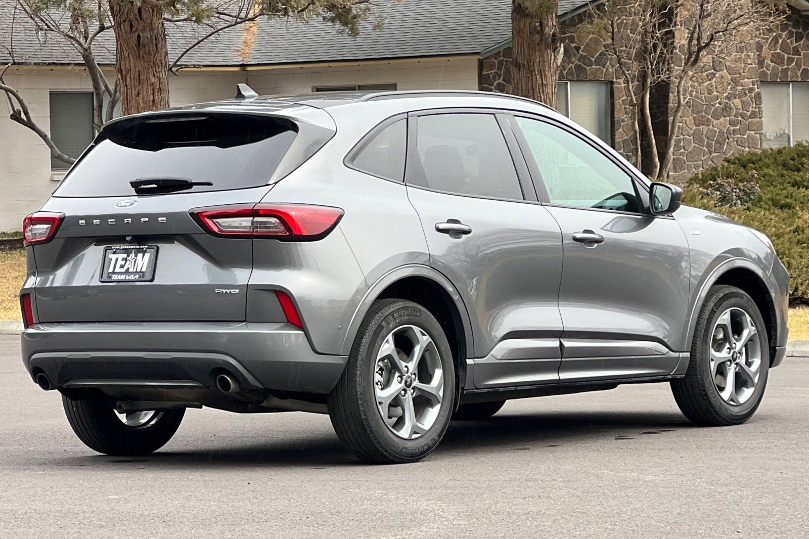 Used 2024 Ford Escape ST-Line image 4